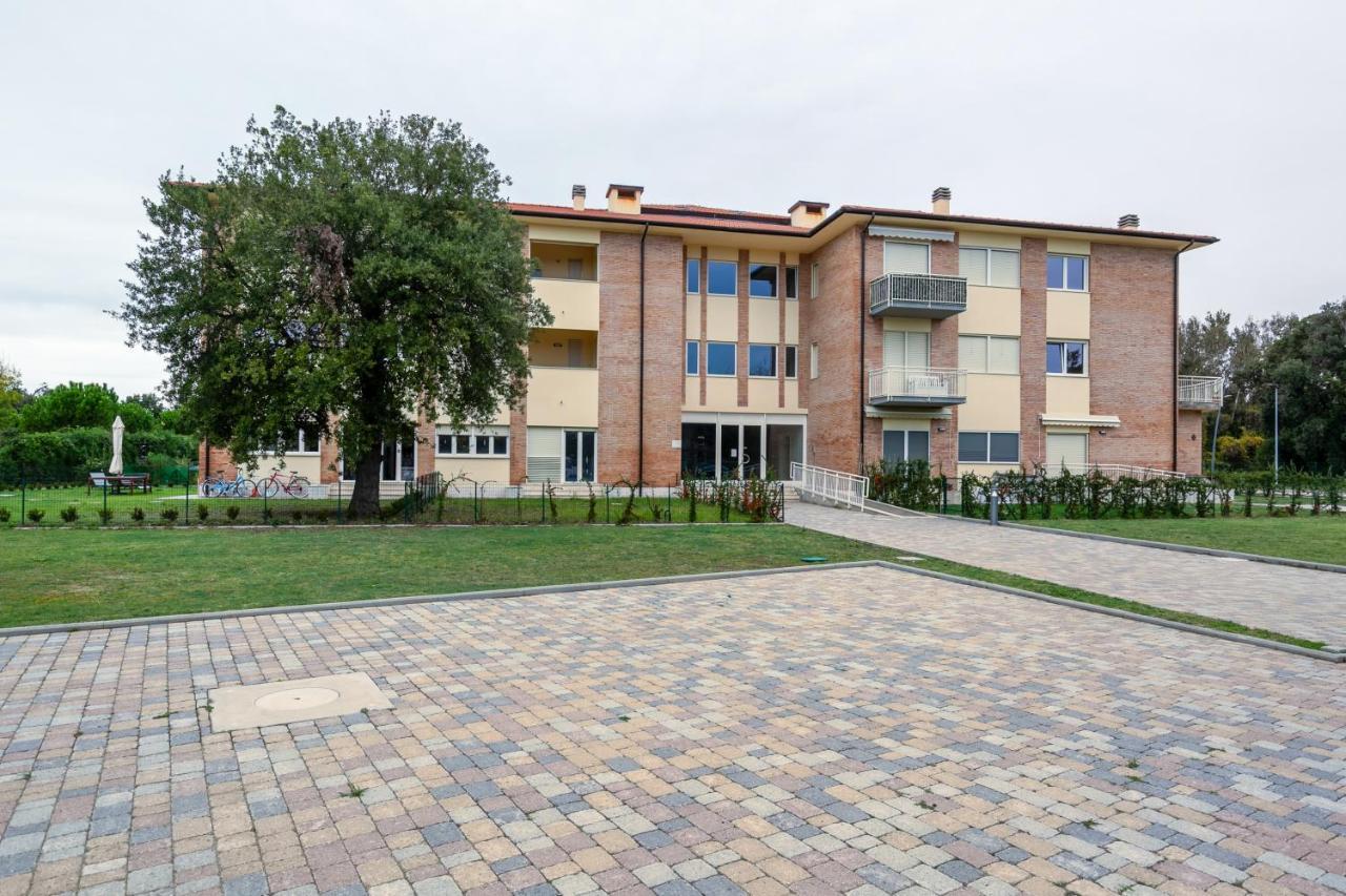 Seaside Flat With Swimming Pool And Private Parking Calambrone Exterior foto